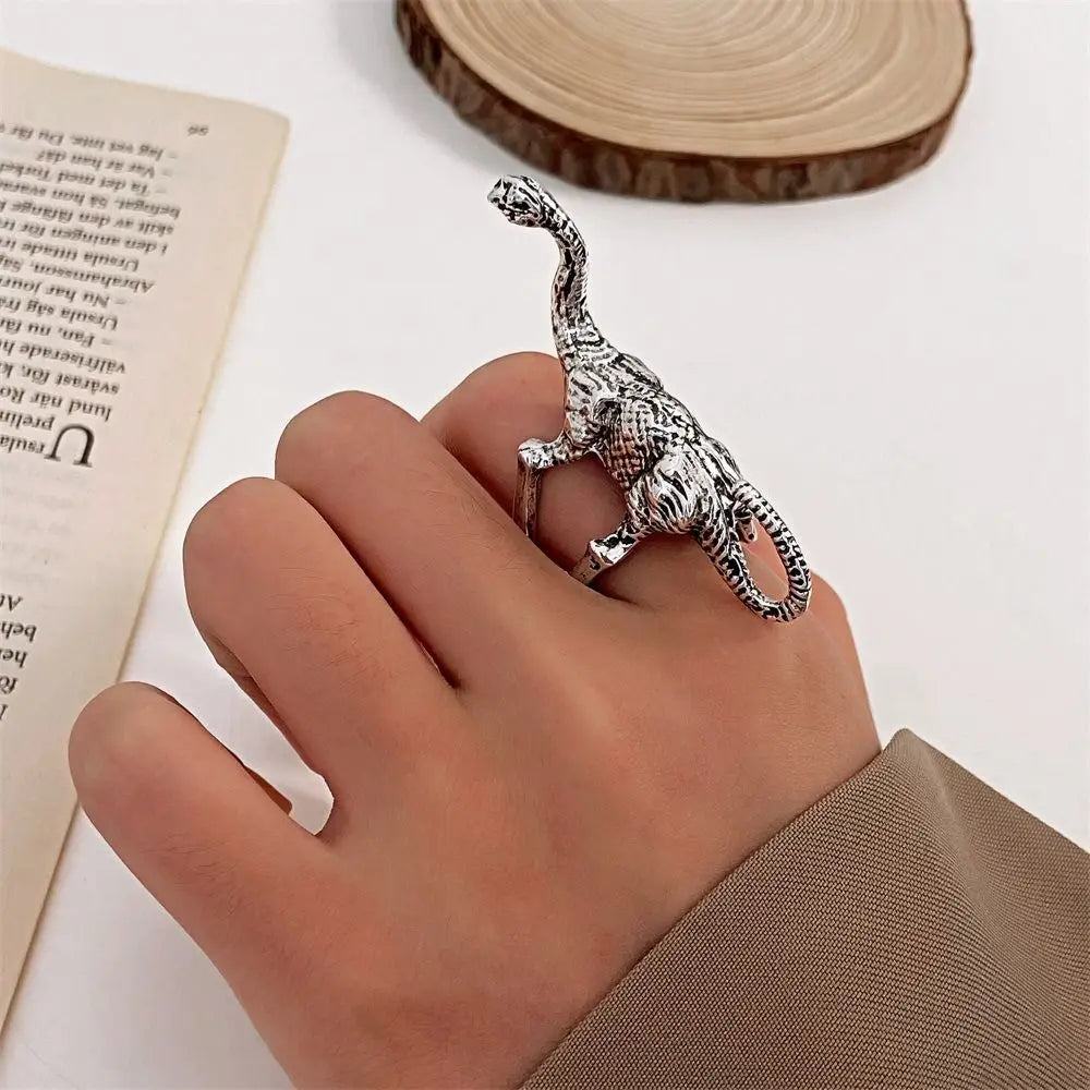 "Little Foot" Adjustable Ring