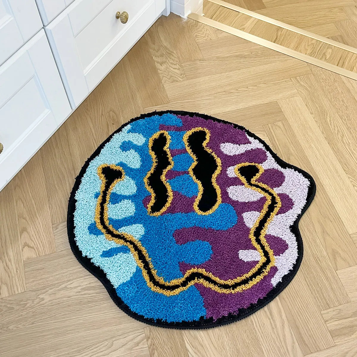 LAKEA Tufted Magic Trippy Smiling Face Rug