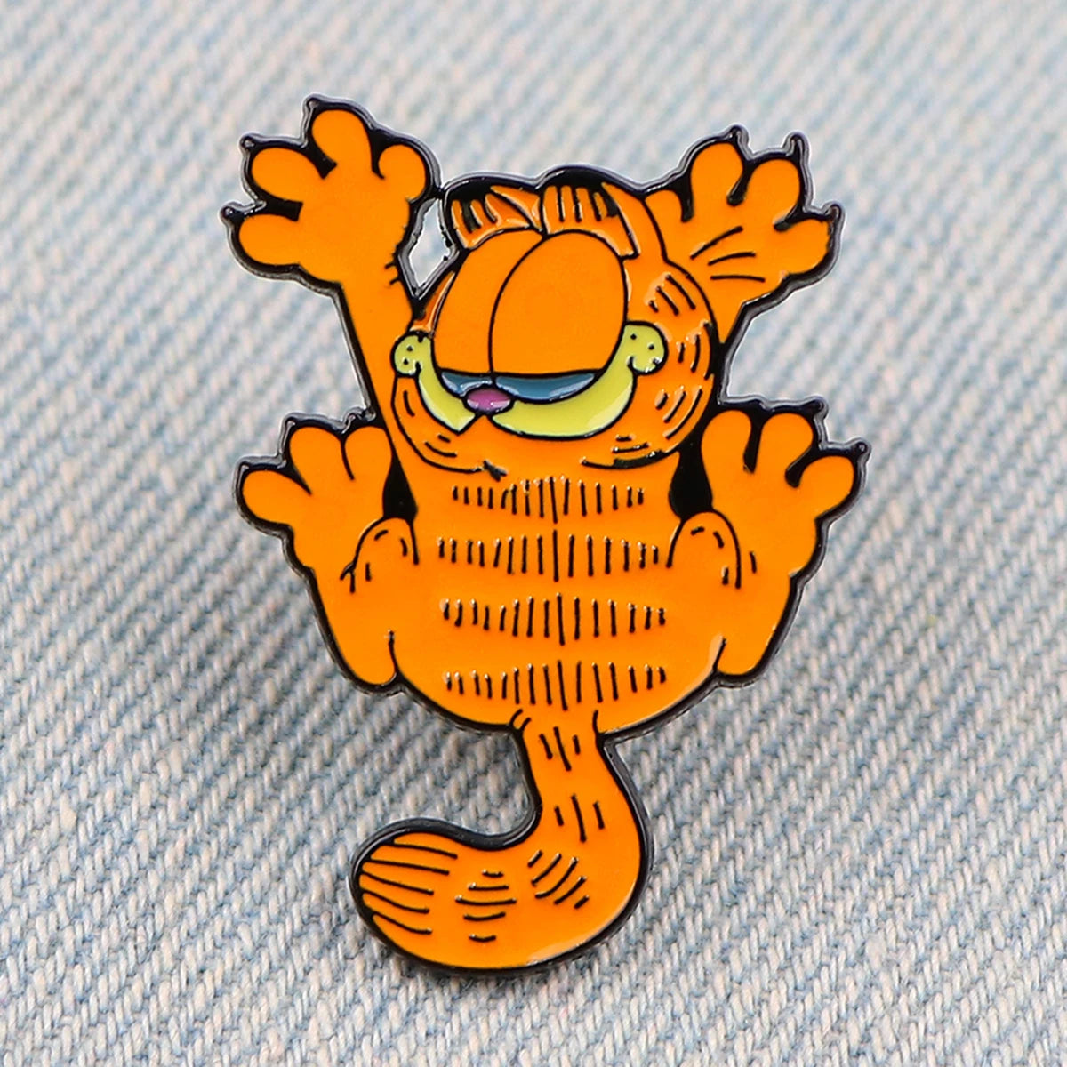 Gorfield Hang in there Enamel Pin